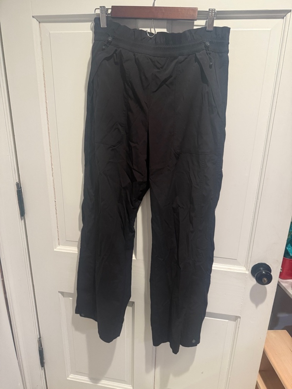 Athleta Black Women’s Nylon Jogger Pants